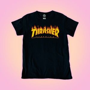 ⭐️ Thrasher Classic Fire Shirt ⭐️